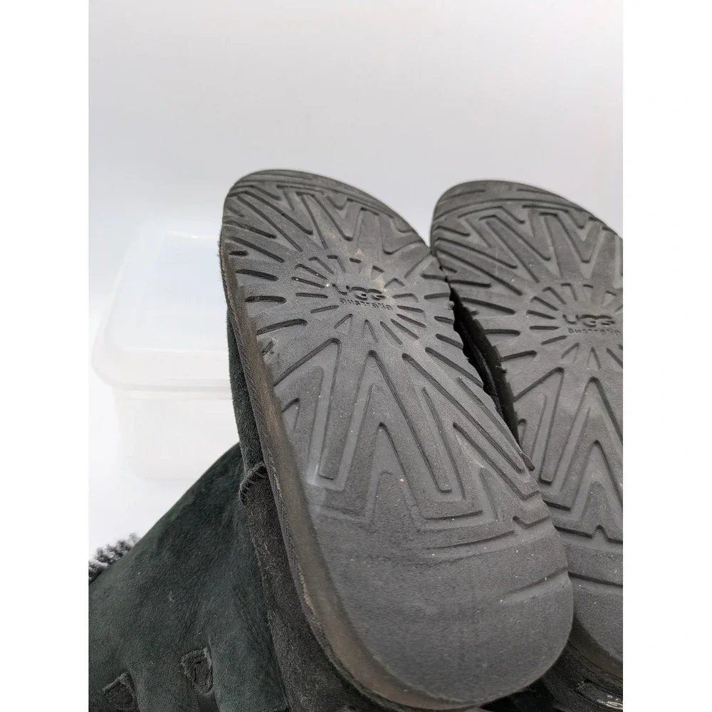 UGG Australia Bailey Bow Boots Womens 6 Gray Sheepskin Suede Winter